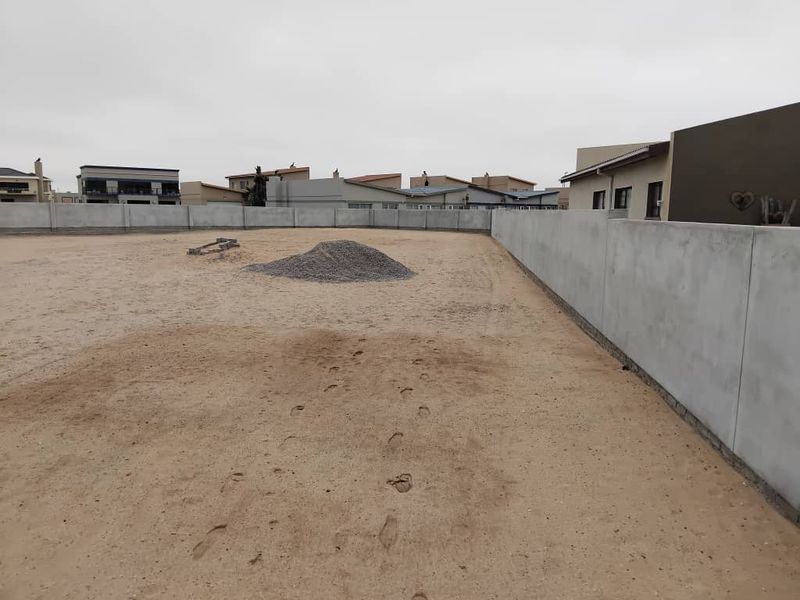 LARGE ERF FOR SALE IN HENTIES BAY – SOUTH DUNE - Photo 4