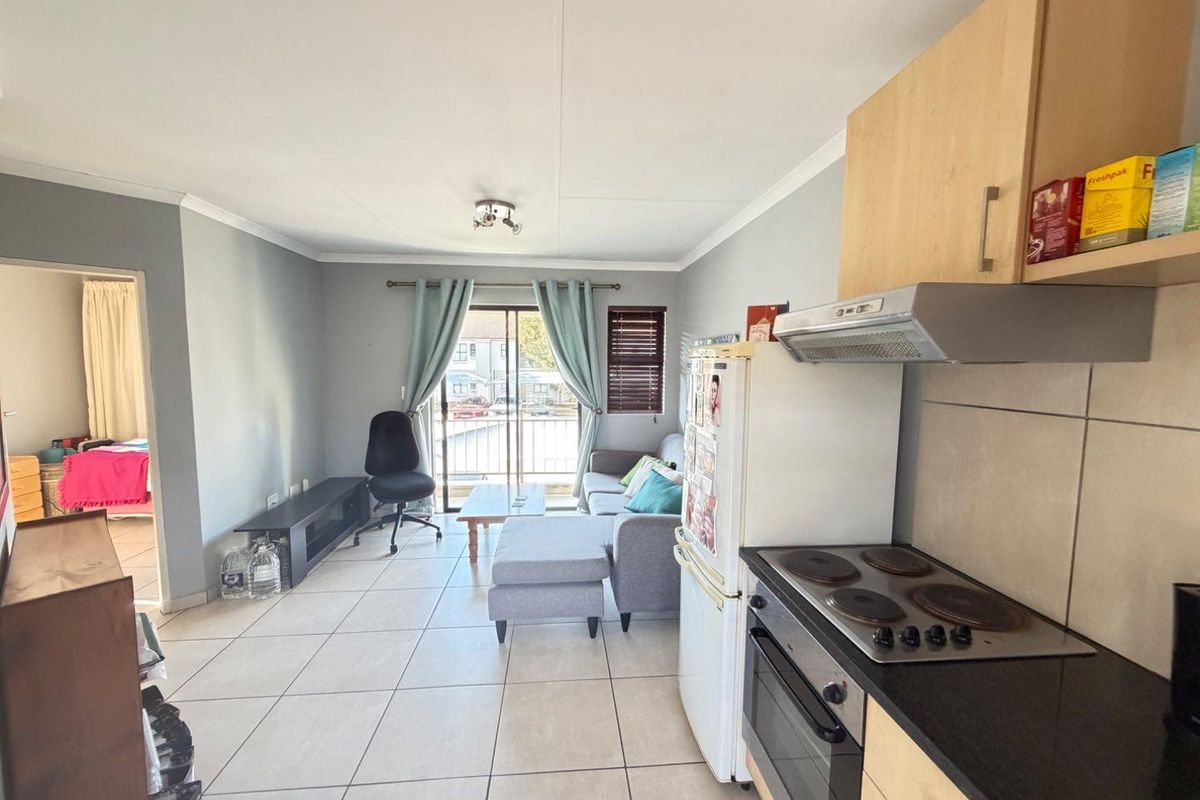 Convenient Location! Secure 2-Bedroom Apartment for Sale - Photo 4