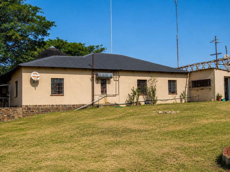 140 ha Farm with Mining Potential – 28 km from Witbank - Photo 3