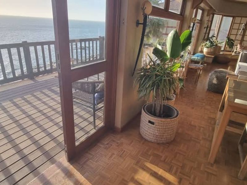 🌊 Exquisite Oceanfront Retreat – 5 En-Suite Bedrooms, Natural Pool & Unmatched Sunset Views - Photo 6