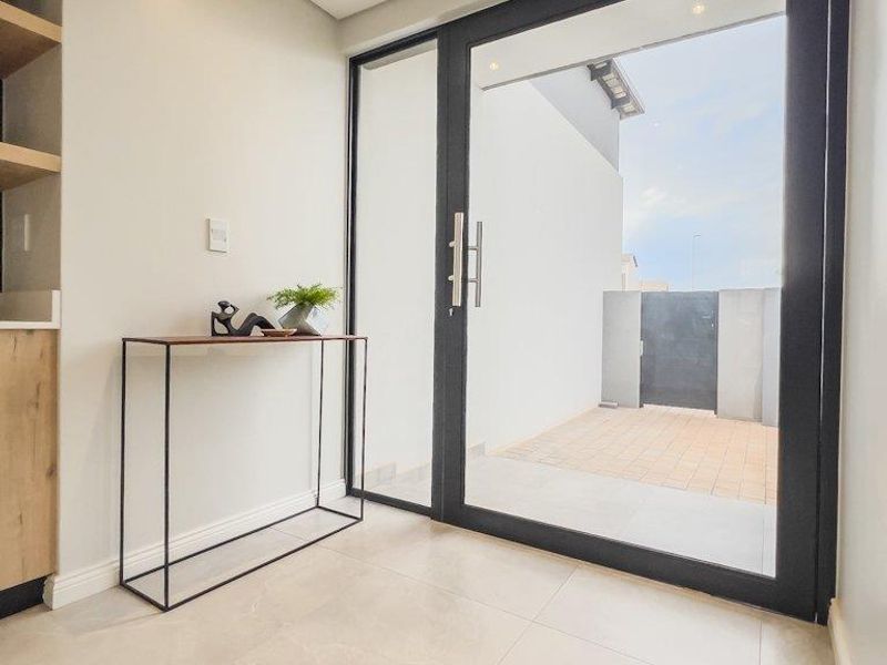 Brand New Family Home Designed for Entertaining - Photo 4