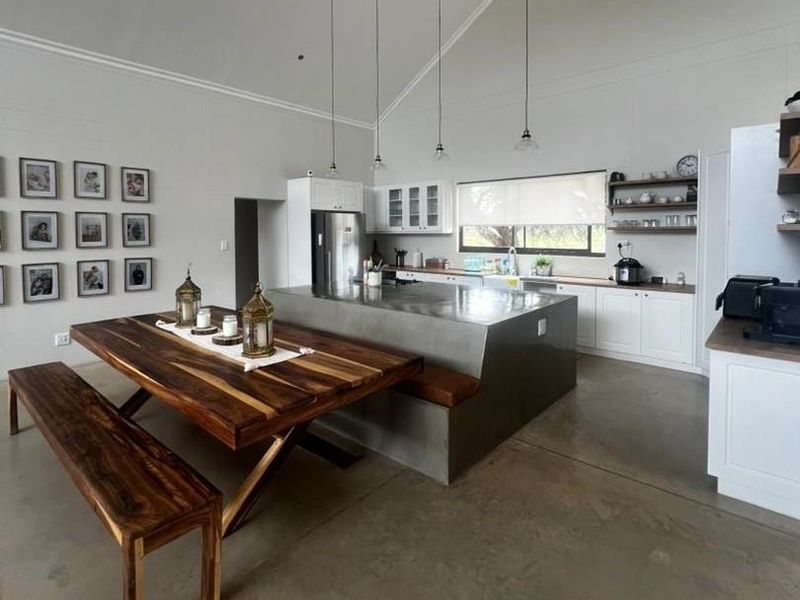 Modern and bright 3 Bedroom house Omeya Golf Estate - Photo 7