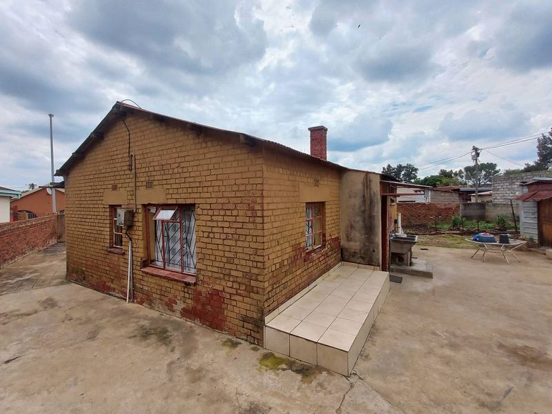 Two Bedrooms house for sale - Photo 3