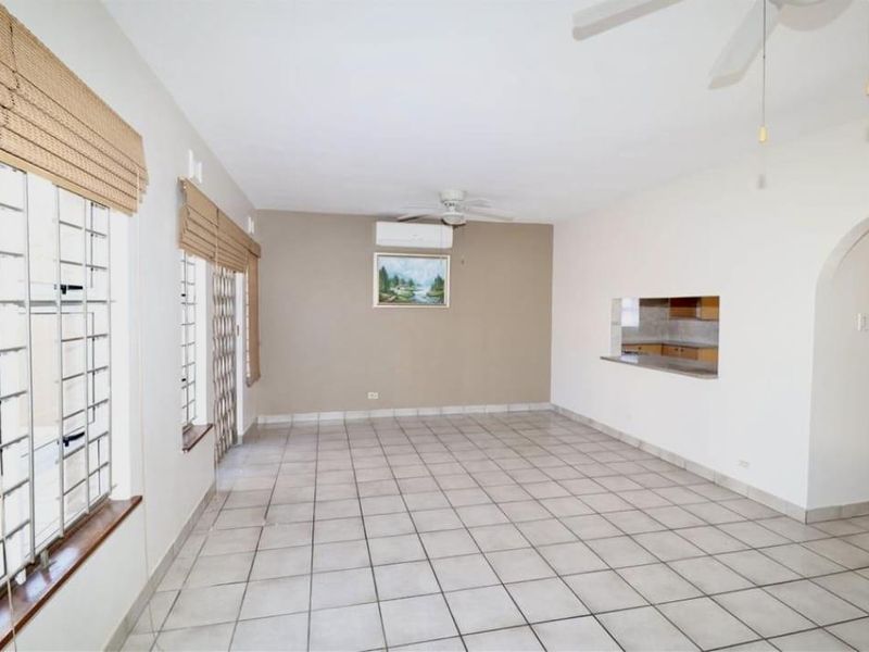 Hendra Estates - Pet Friendly 3 Bedroom Townhouse for Sale!! - Photo 9