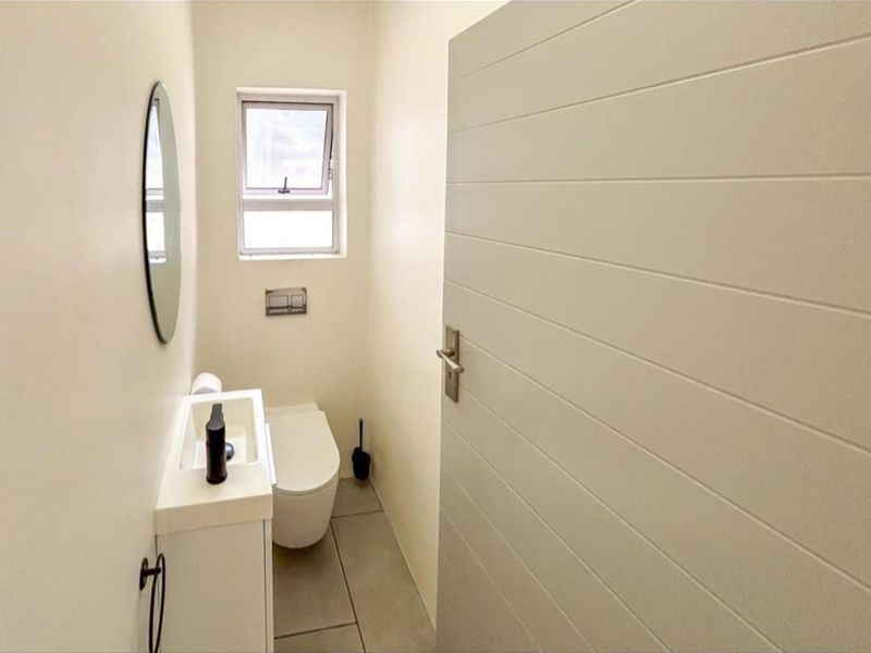 4 Bedroom House for Sale - Photo 10