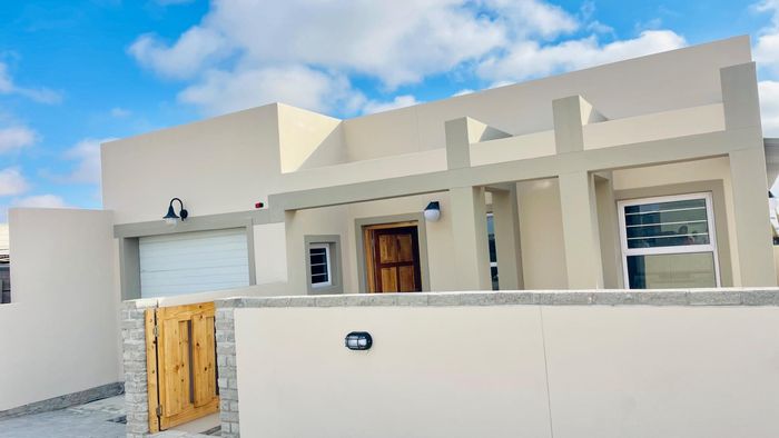 Property #2441601, House Pending Sale in Mondesa