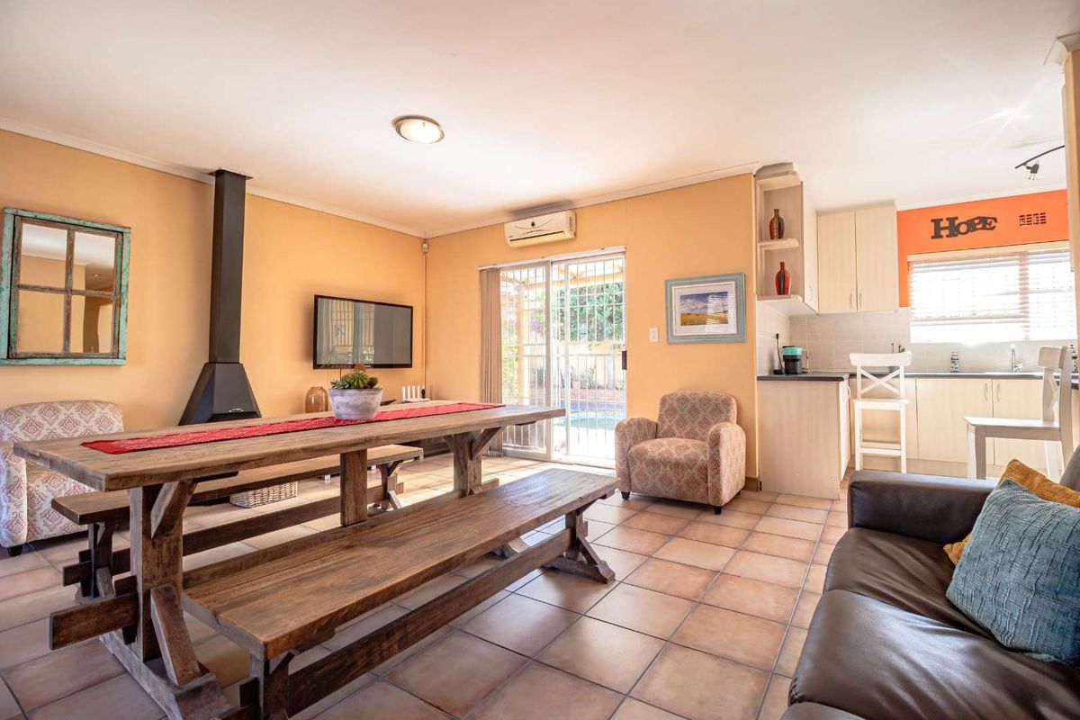 Spacious, Sunlit Sanctuary in Kuils River Awaits You - Photo 5