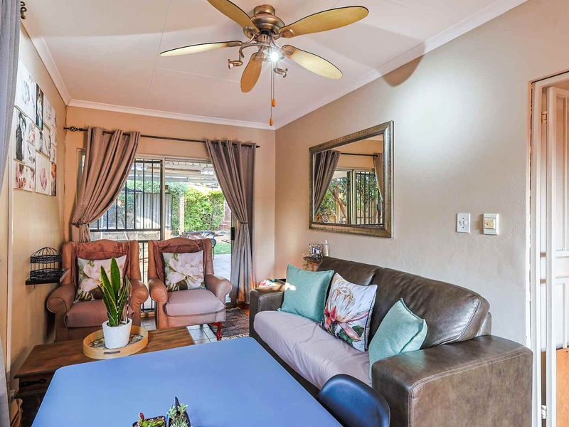 CHARMING TWO-BEDROOM DUET – COMFORTABLE LIVING IN THE HEART OF ELARDUSPARK - Photo 6