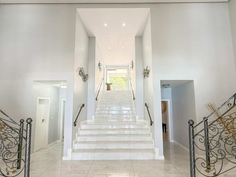 Incredible Coastal Tinley Manor Home - Photo 7