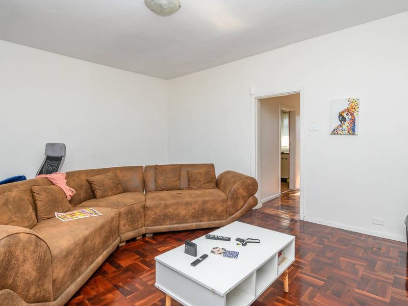 South End Apartment Available to Rent - Photo 3