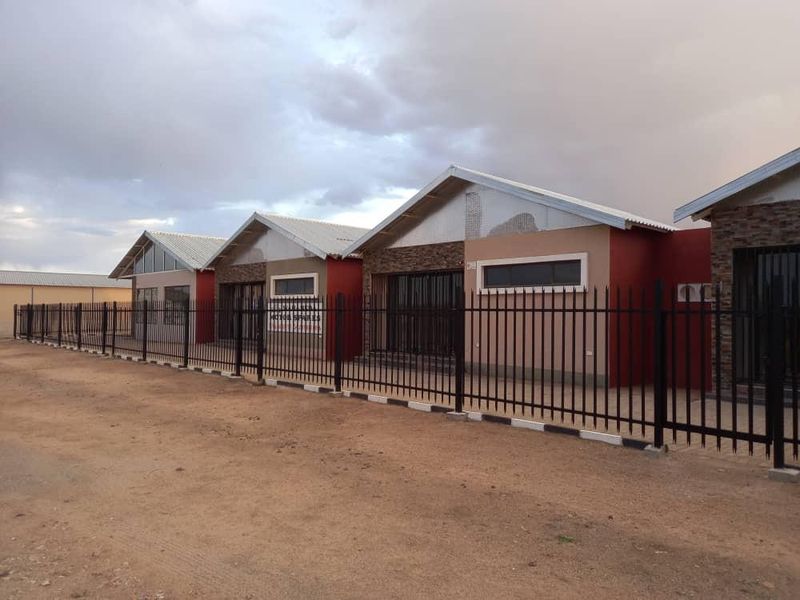 🌟 **Prime Commercial Space for Sale!** 🌟 - Photo 2