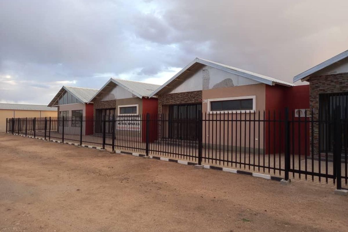 🌟 **Prime Commercial Space for Sale!** 🌟 - Photo 2