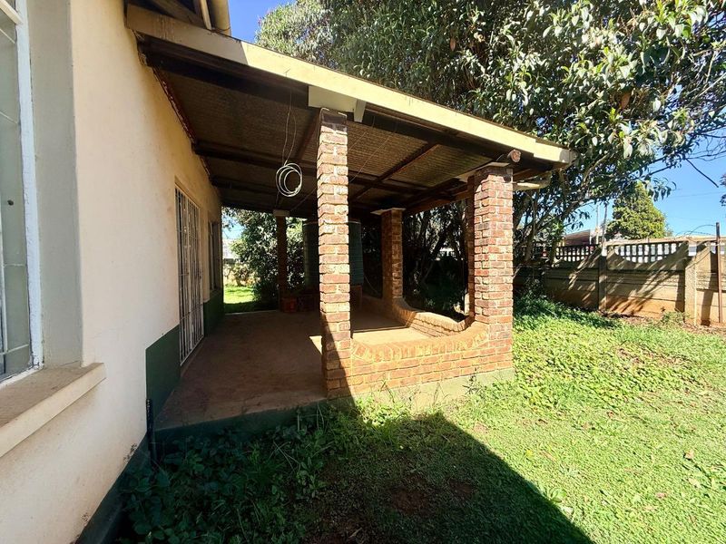 House for sale zoned Commercial in Paulpietersburg - Photo 4