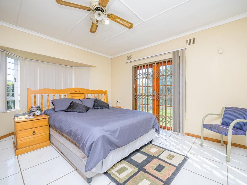 3 Bedroom Family Home with a Large 2 Bedroom Cottage in Glen Hills! - Photo 8