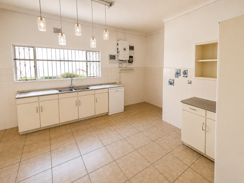 4 bedroom House for sale in Meyerspark - Photo 2