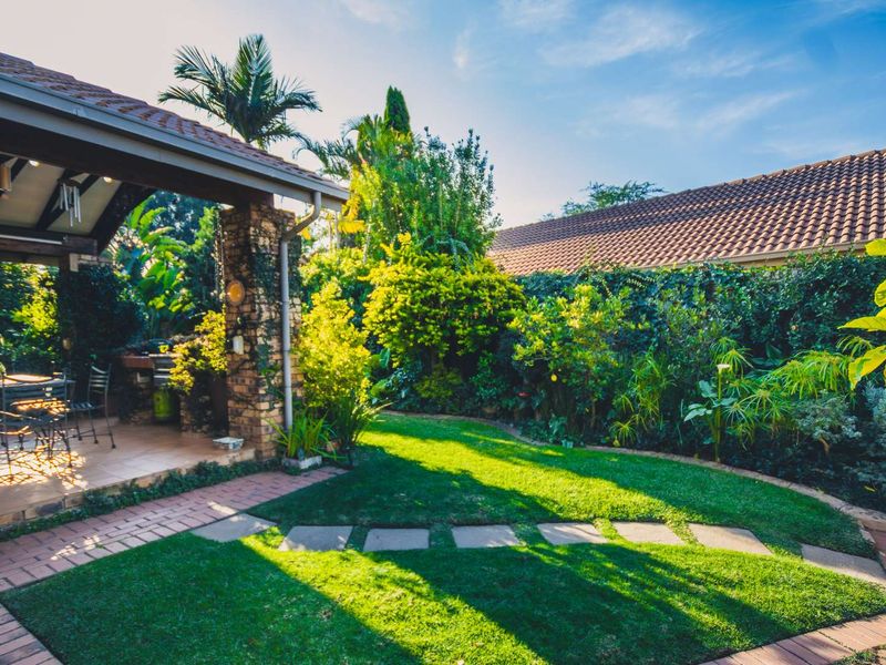 As Seldom as Never! - Photo 6