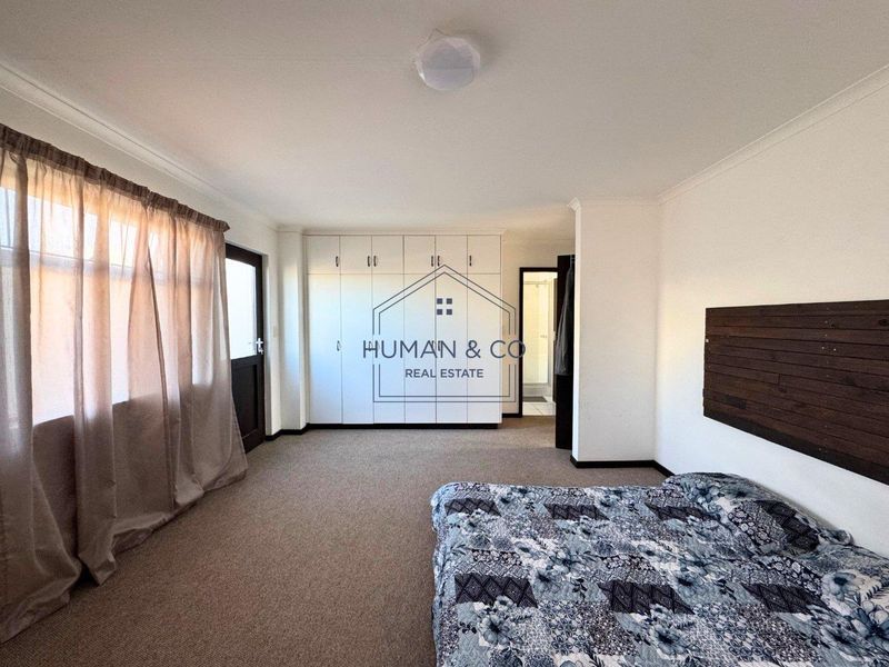 Spacious 3-bedroom townhouses near Lagoon and town center (6 *Townhouses) - Photo 9