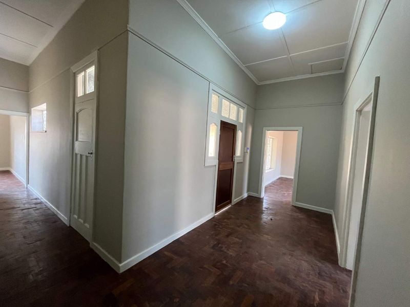 Versatile Property for Comfortable Living or Business Use - Photo 5