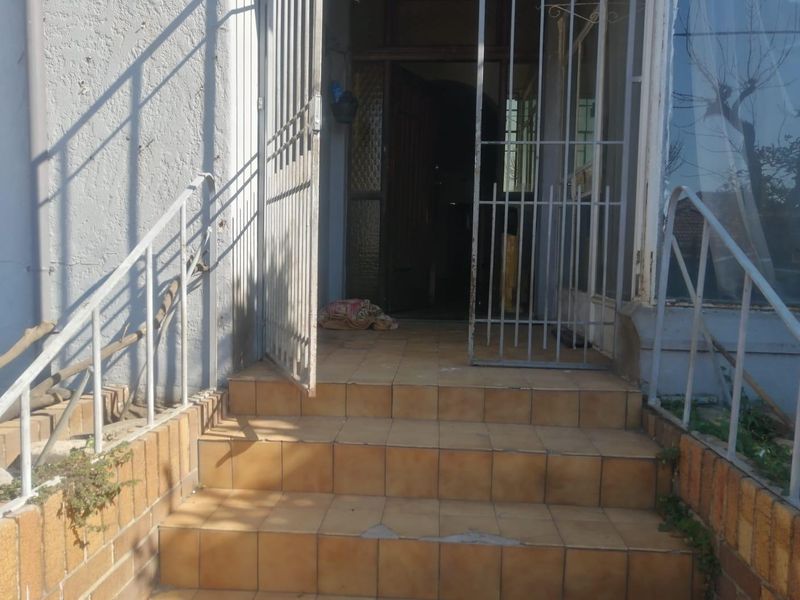 PERFECT OPPORTUNITY FOR INVESTORS! - Photo 4