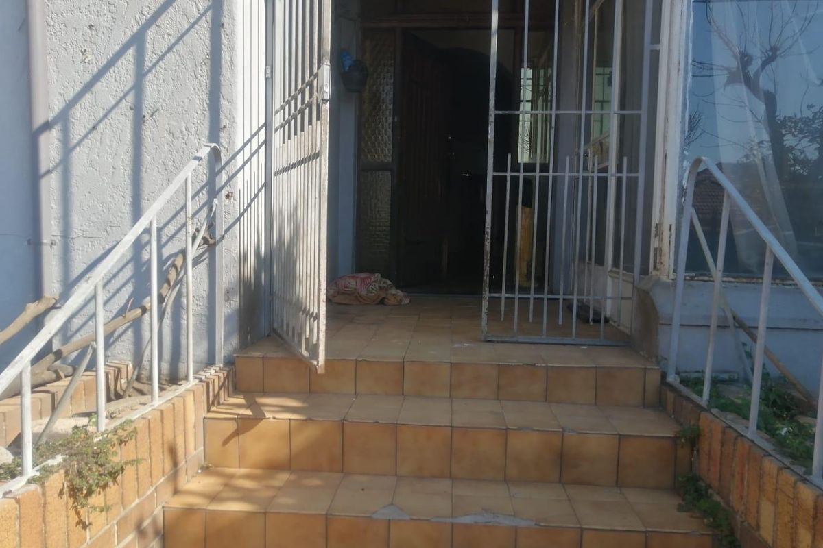 PERFECT OPPORTUNITY FOR INVESTORS! - Photo 4