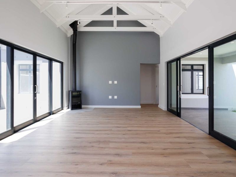 A Spacious Single-Level Home Designed for Elegant Retirement Living - Photo 6