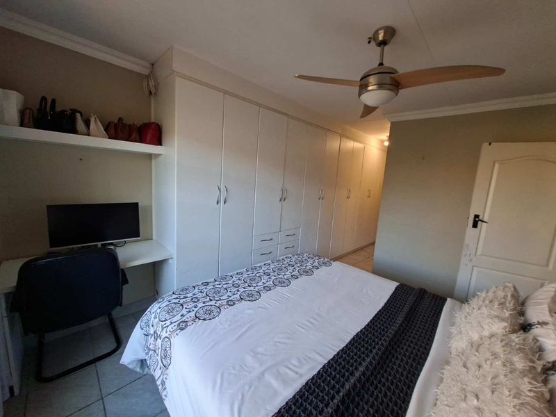Charming Free-Standing Simplex for Sale in Allens Nek / Weltevreden Park - Photo 3