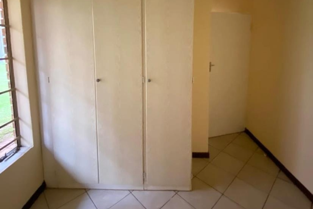 2 bedrooms ground floor apartment to rent in The Orchards - Photo 4
