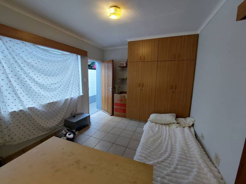 HOCHLAND PARK - FOR SALE - Photo 3