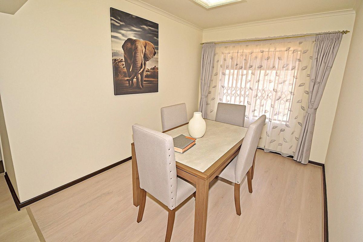 Modern and Secure - Photo 5