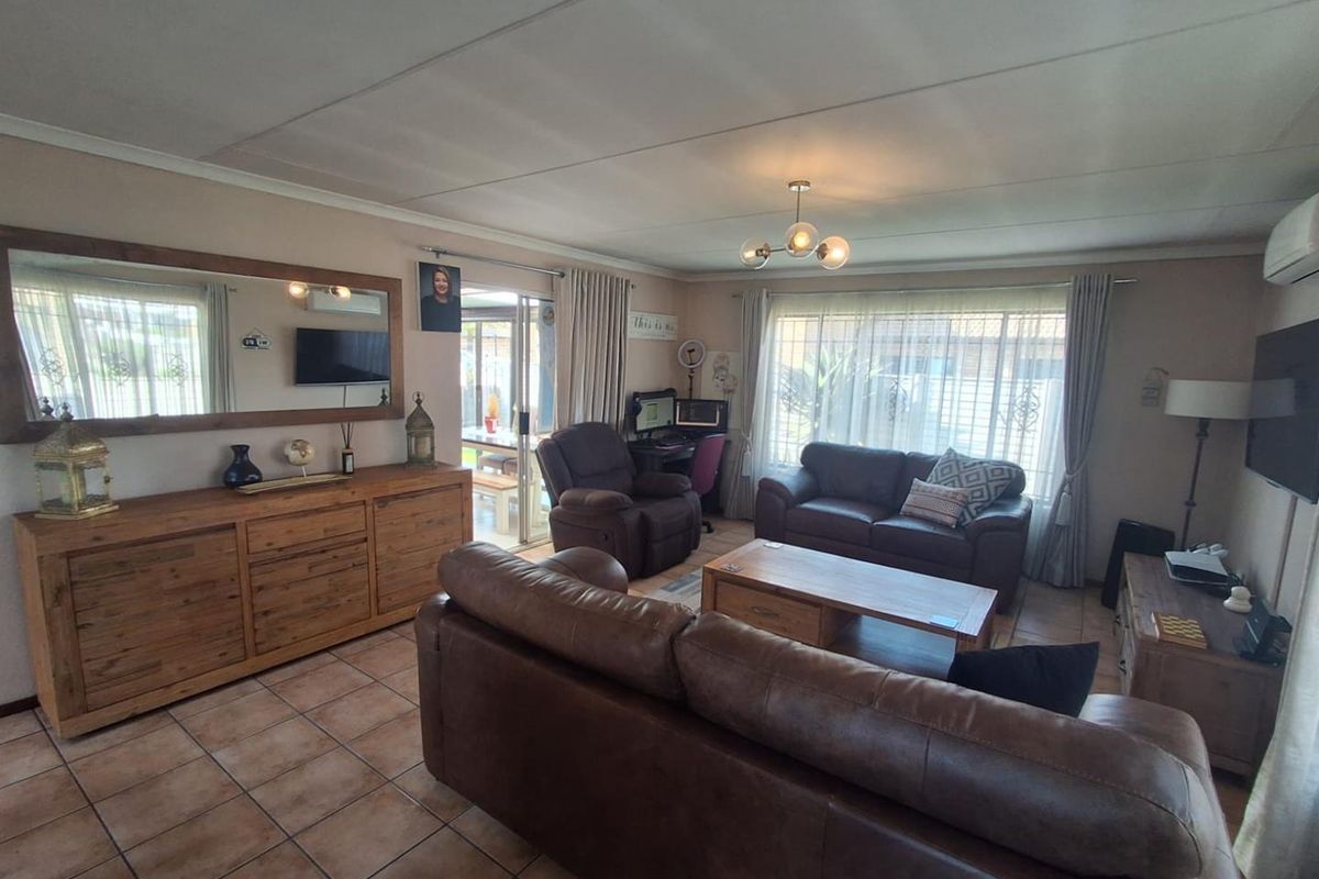 BEAUTIFUL CLUSTER - PET FRIENDLY - KIBLER PARK - Photo 5