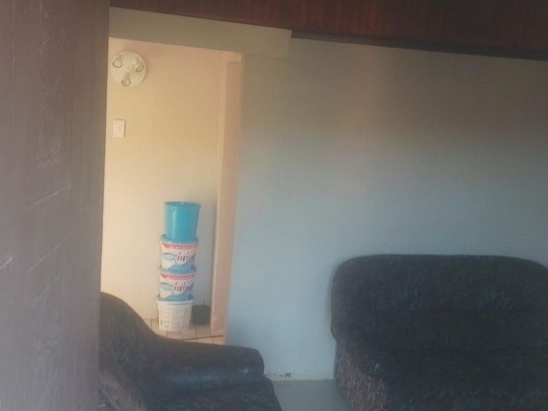 Two Bedroom for Sale in Umlazi - Photo 6