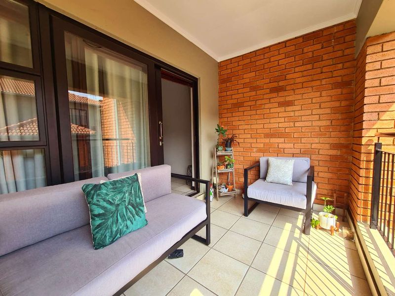 The Meridian - Photo 4