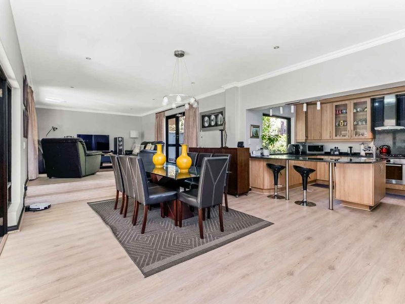 3 Bedroom House For Sale in Dainfern - Photo 5