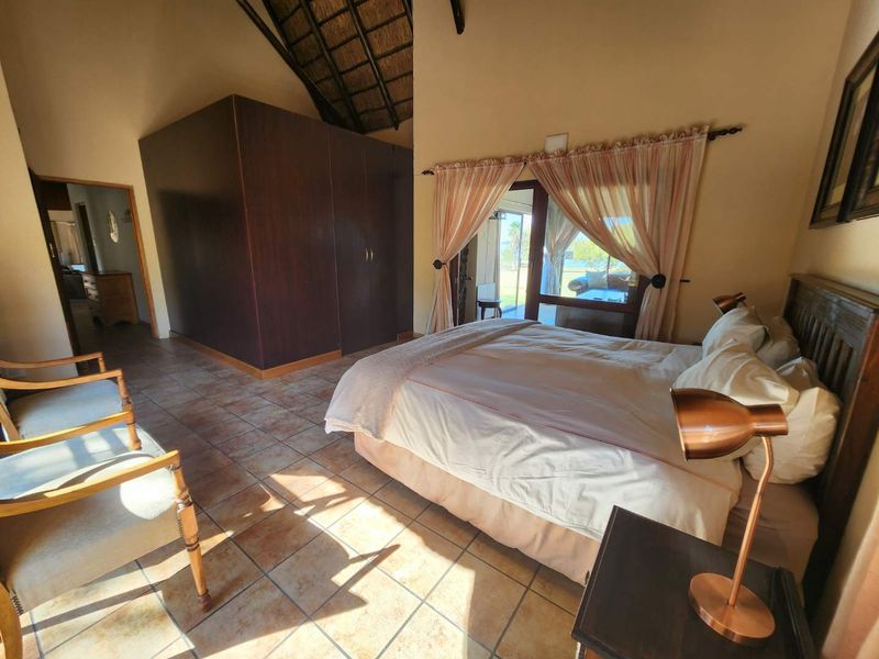 Life on the Vaal Dam with private waterfront - Photo 2