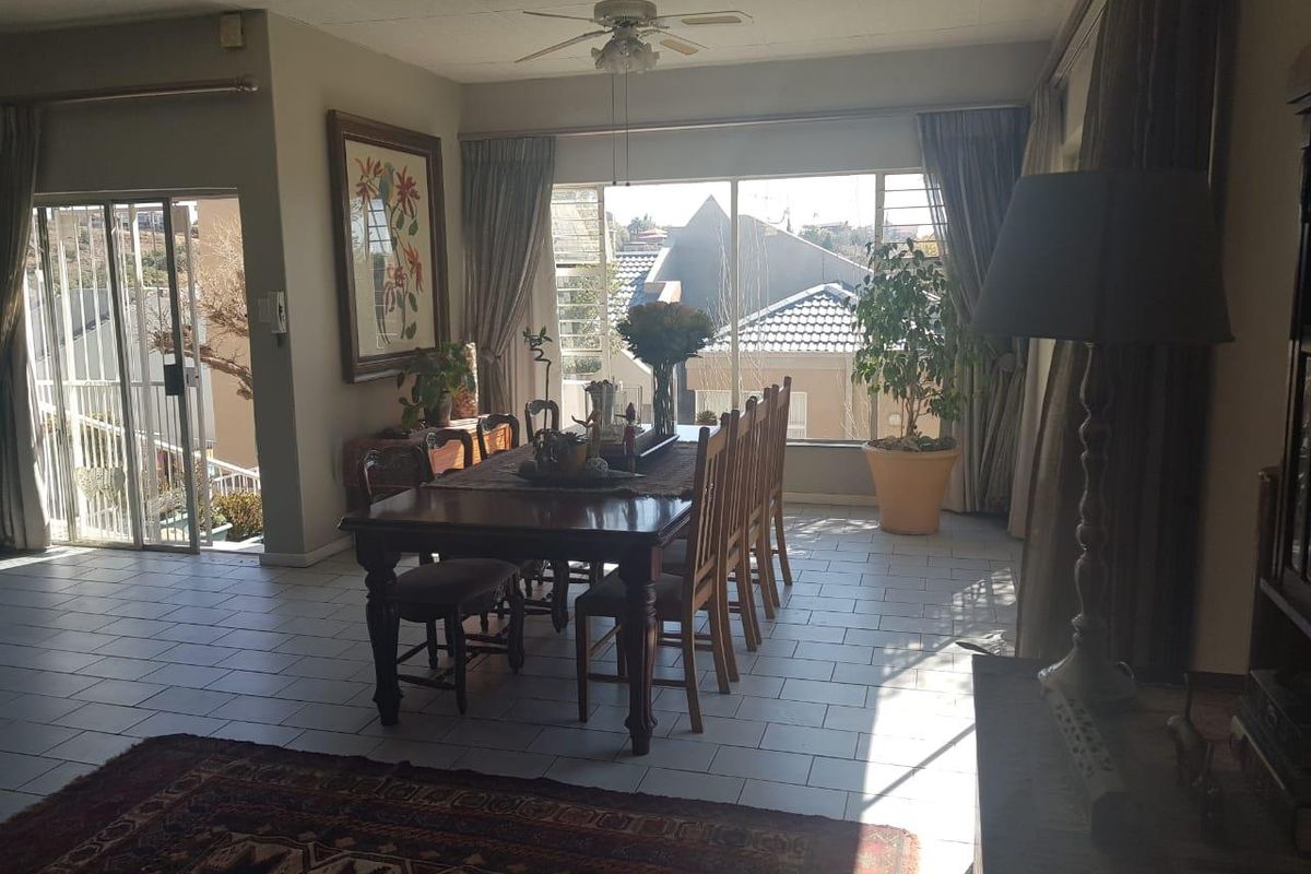 Timeless Charm - Photo 3