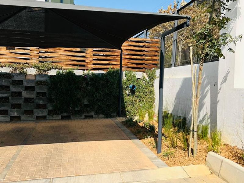 1 Bedroom Apartment for Sale in Linbro Park - Photo 3