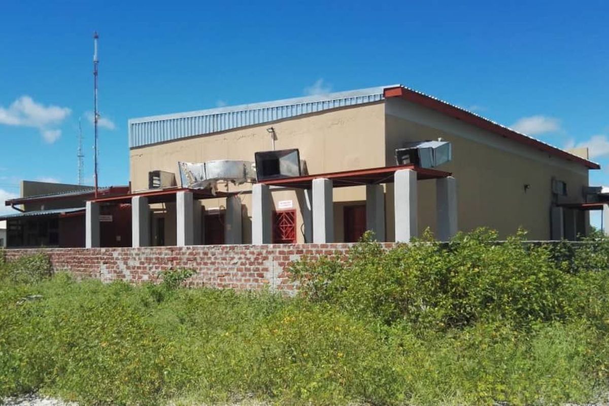 FOR SALE- WAREHOUSE IN OMUTHIYA, NAMIBIA - Photo 4