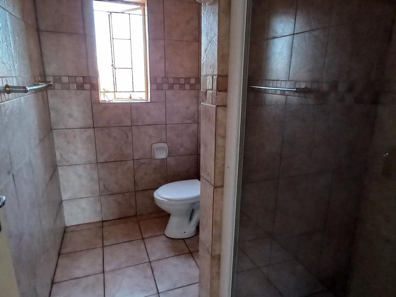 TWO BEDROOM TOWNHOUSE IN LYTTELTON CENTURION -1JULY 2026. - Photo 10