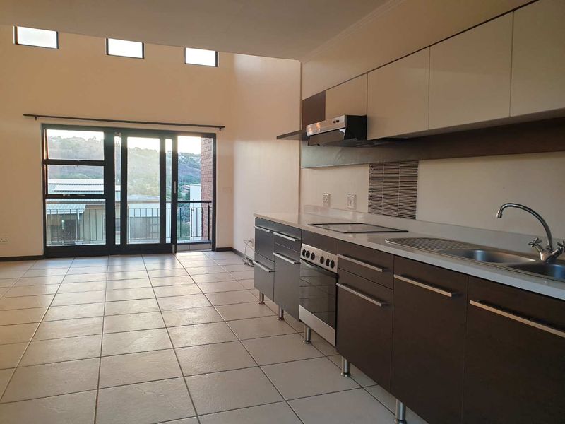 2 Bedroom Unit in Sought after Complex With Views - Photo 10