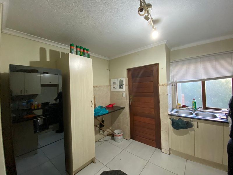 Modern 2-Bedroom Apartment for Sale – 21 Zambezi Estate, Montana, Pretoria - Photo 3