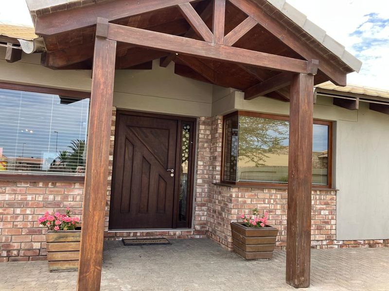 Charming 3-Bedroom Home in Cul-de-Sac - Photo 2