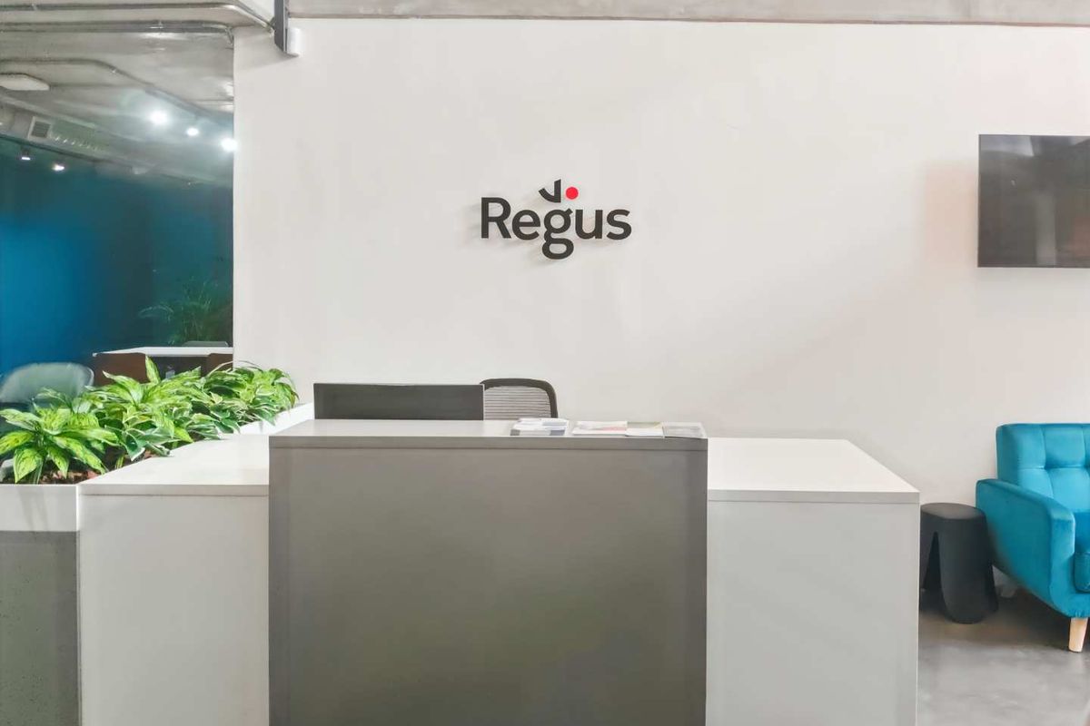Unlimited office access in Regus Beethoven St. - Photo 4