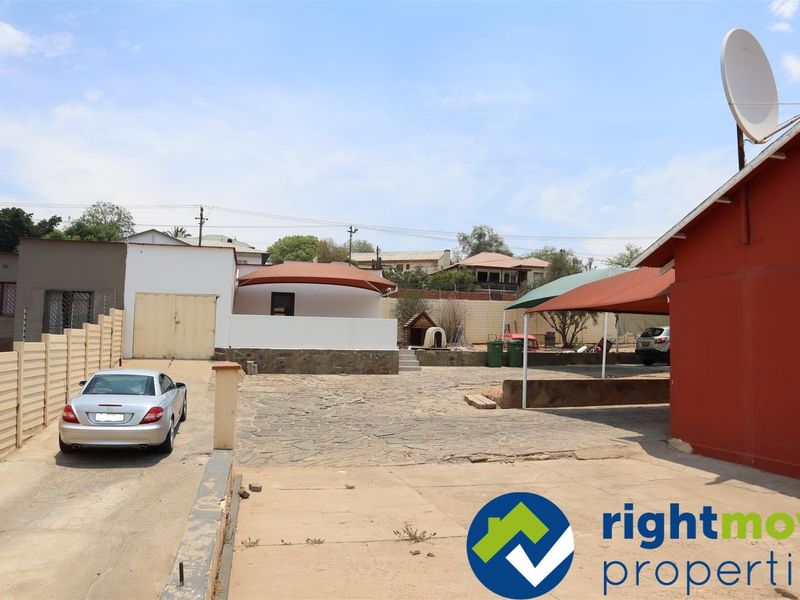 High Traffic Area. - Photo 7