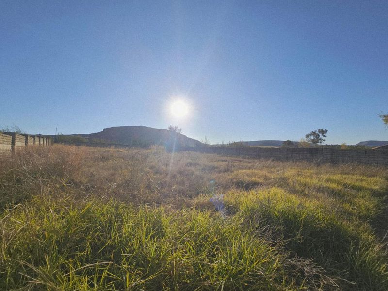 Prime Vacant Land with Stunning Sandstone Wall and Scenic Views - Photo 3