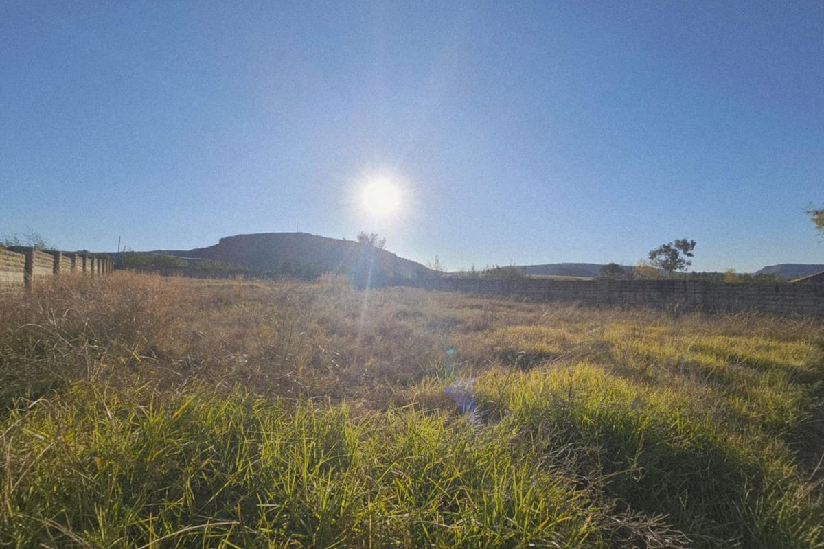 Prime Vacant Land with Stunning Sandstone Wall and Scenic Views - Photo 3
