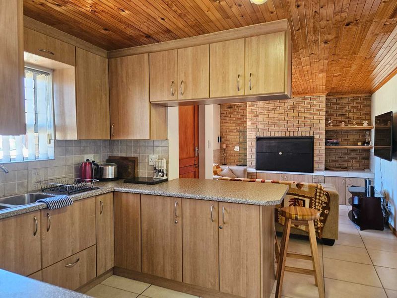 The Perfect Holiday Home or Permanent Coastal Retreat - Photo 7