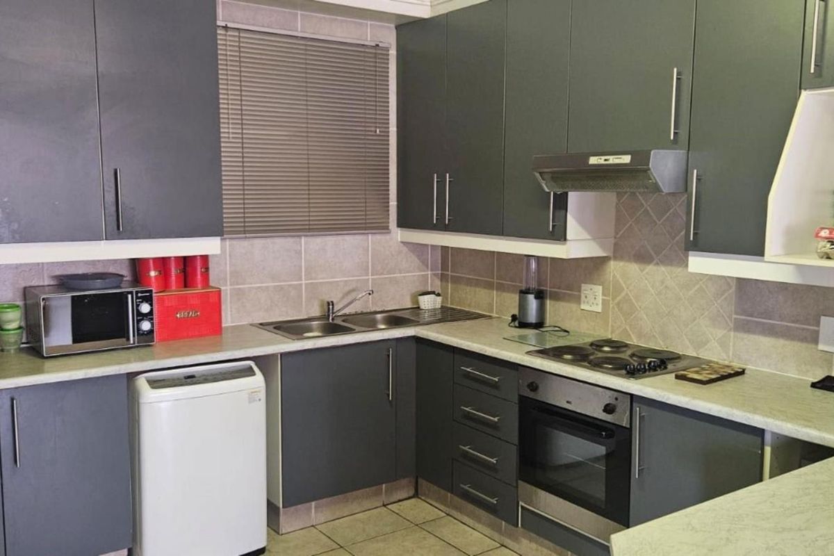 Apartment For Sale in Alberton North, Alberton - Photo 5