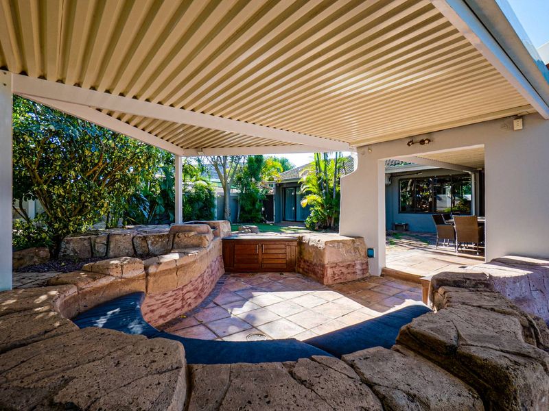 Modern family home in the right location - Photo 7