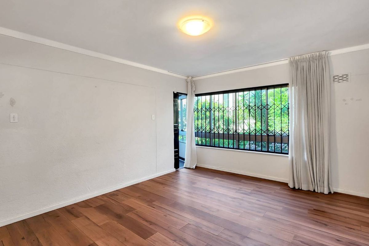 RENOVATORS DELIGHT - Photo 4