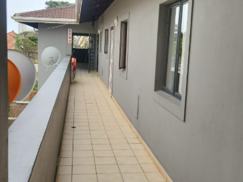 Apartment Building Durban North - Photo 5